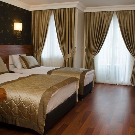 Dekor Hotel Istanboel Buitenkant foto