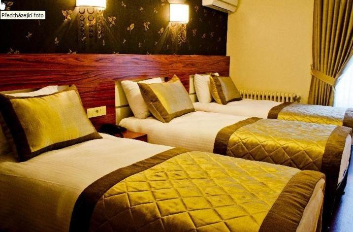 Dekor Hotel Istanboel Buitenkant foto